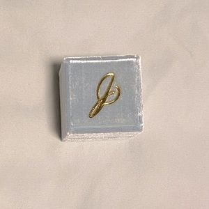 NWT The Mrs. Box Westerly Double Ring Box - Light Blue w/ Gold J Script Monogram